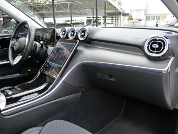 Mercedes-Benz C 200 Avantgarde Night Navi Panorama Kamera