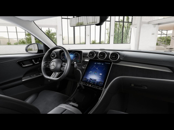 Mercedes-Benz C 220 d AMG Navi Distronic Memory AHK Kamera