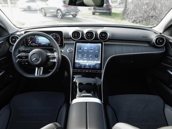 Mercedes-Benz C 220 d AMG MBUX Navi Memory AHK Winter-Paket