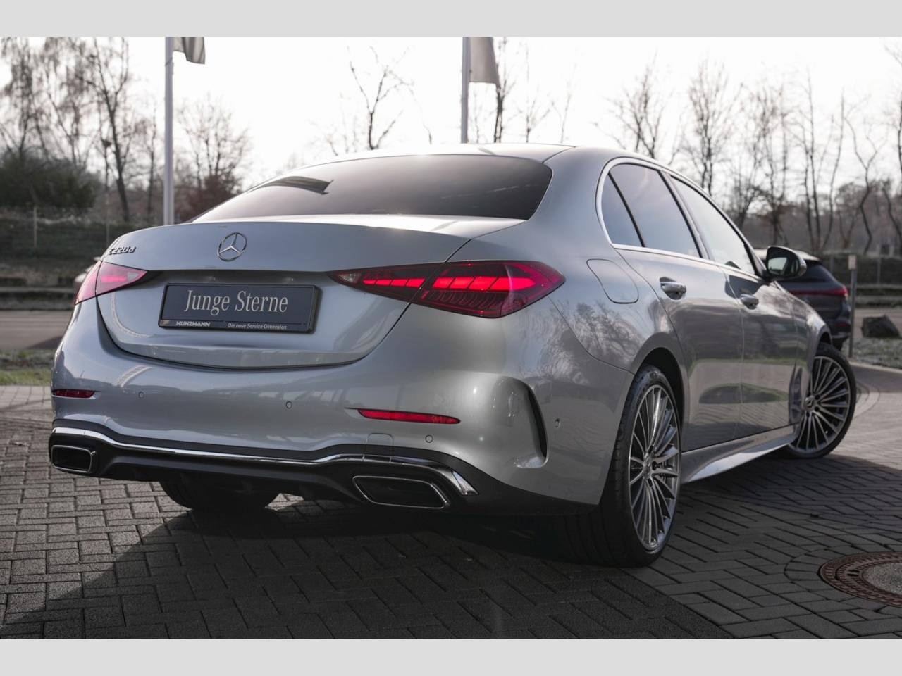 Mercedes-Benz C 220 d AMG MBUX Navi Memory AHK Winter-Paket