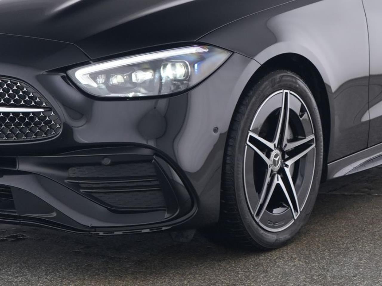 Mercedes-Benz C 220 d AMG Night Navi Schiebedach Memory 360°