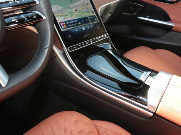 Mercedes-Benz C 300 4M AMG Distronic Schiebedach 360° AHK SHZ Mercedes-Benz C 300 4M AMG Distronic Schiebedach 360° AHK SHZ