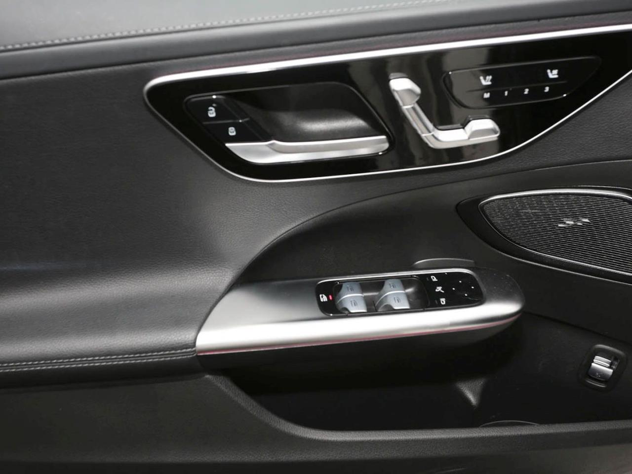 Mercedes-Benz C 300 4M AMG Night Panorama Memory 360° HeadUp