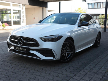 Mercedes-Benz C 300 e AMG Night Panorama Distronic AHK Kamera