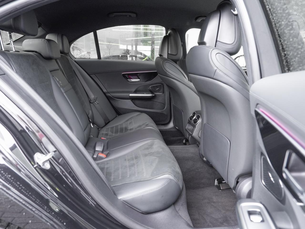 Mercedes-Benz C 300 e AMG Night MBUXNavi-Prem. Kamera