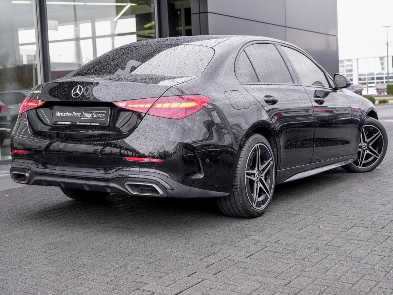 Mercedes-Benz C 300 e AMG Night MBUXNavi-Prem. Kamera