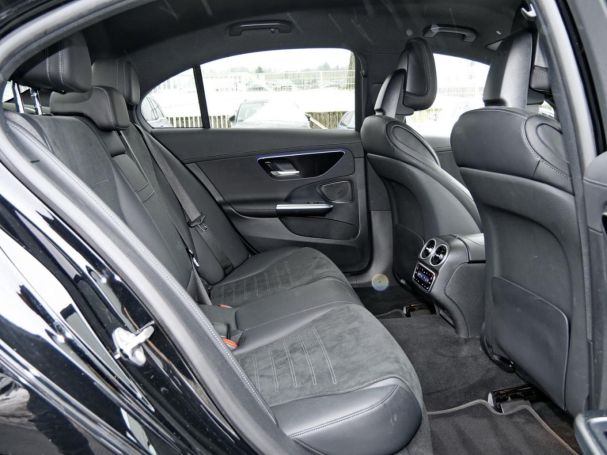 Mercedes-Benz C 300 e AMG Night Distronic Kamera PublicCharging