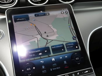 Mercedes-Benz C 300 e Avantgarde MBUX Navi Distronic AHK