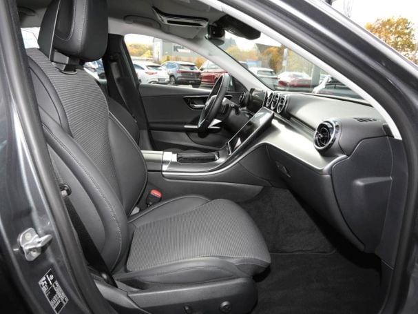 Mercedes-Benz C 300 e Avantgarde MBUX Navi Distronic AHK