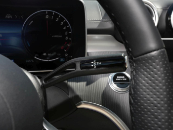 Mercedes-Benz C 400 e 4M AMG MBUX Navi Distronic 360° SHZ-Fond