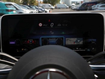 Mercedes-Benz C 400 e 4M AMG MBUX Navi Distronic 360° SHZ-Fond
