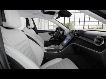 Mercedes-Benz C 400 e 4M AMG MBUX Navi Distronic 360° SHZ-Fond