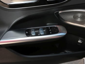 Mercedes-Benz C 43 AMG 4M Panorama Distronic HeadUp Memory 360°