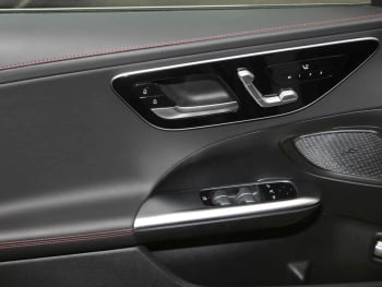 Mercedes-Benz C 43 AMG 4M MBUX Navi Panorama 360° Distronic