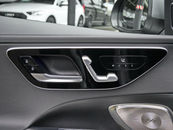Mercedes-Benz C 43 AMG 4M Panorama Memory Head-Up 360°