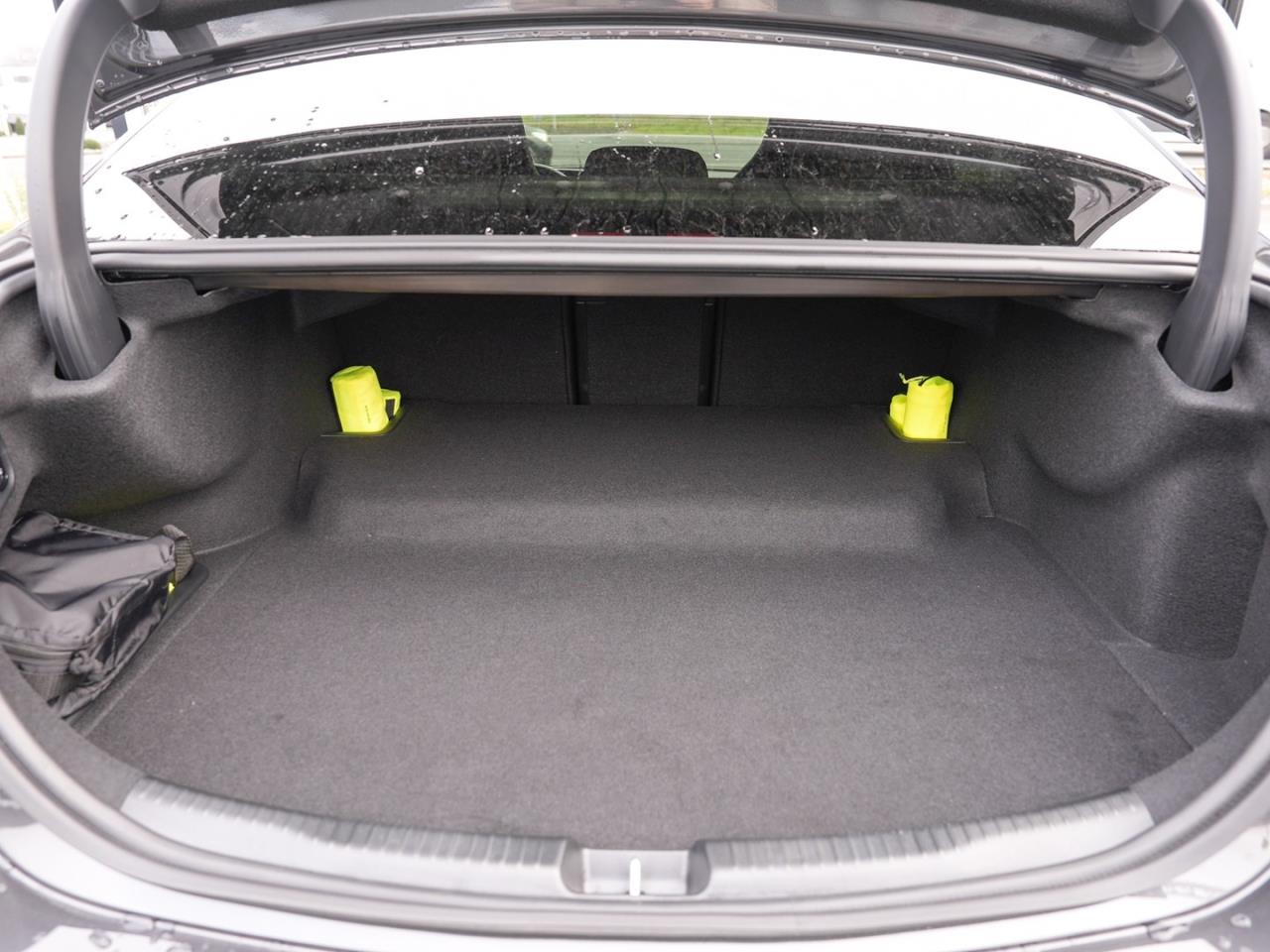 Mercedes-Benz C 63 AMG S E PERFORMANCE AMG Night Distronic AHK