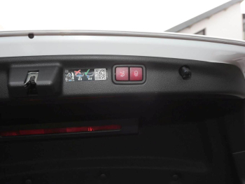 Mercedes-Benz C 63 AMG S E PERFORMANCE Night Panorama Sitzklima