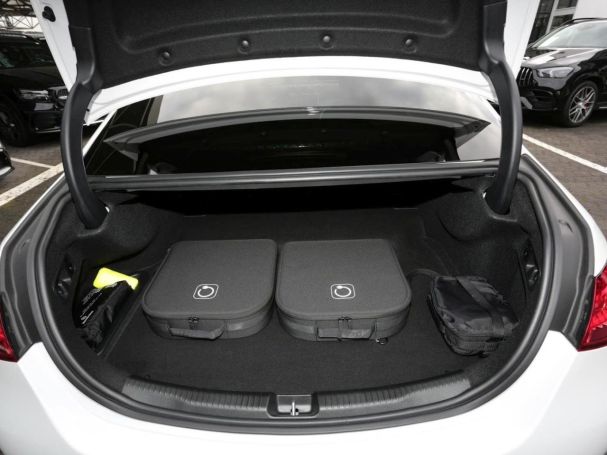 Mercedes-Benz C 63 AMG S E PERFORMANCE Night Pano NP 136.761