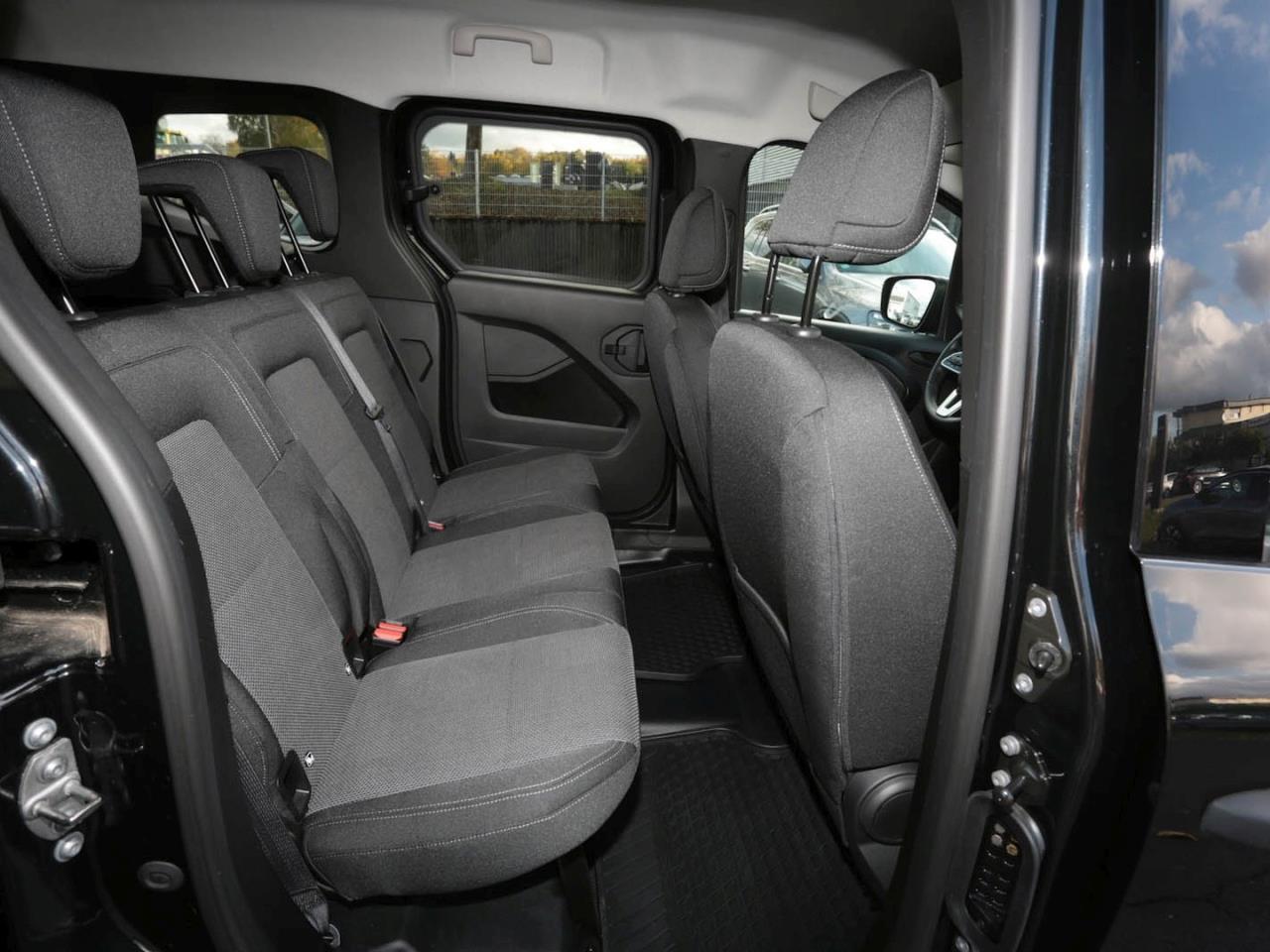 Mercedes-Benz Citan 110 CDI Tourer BASE Standard AHK Navi Klima