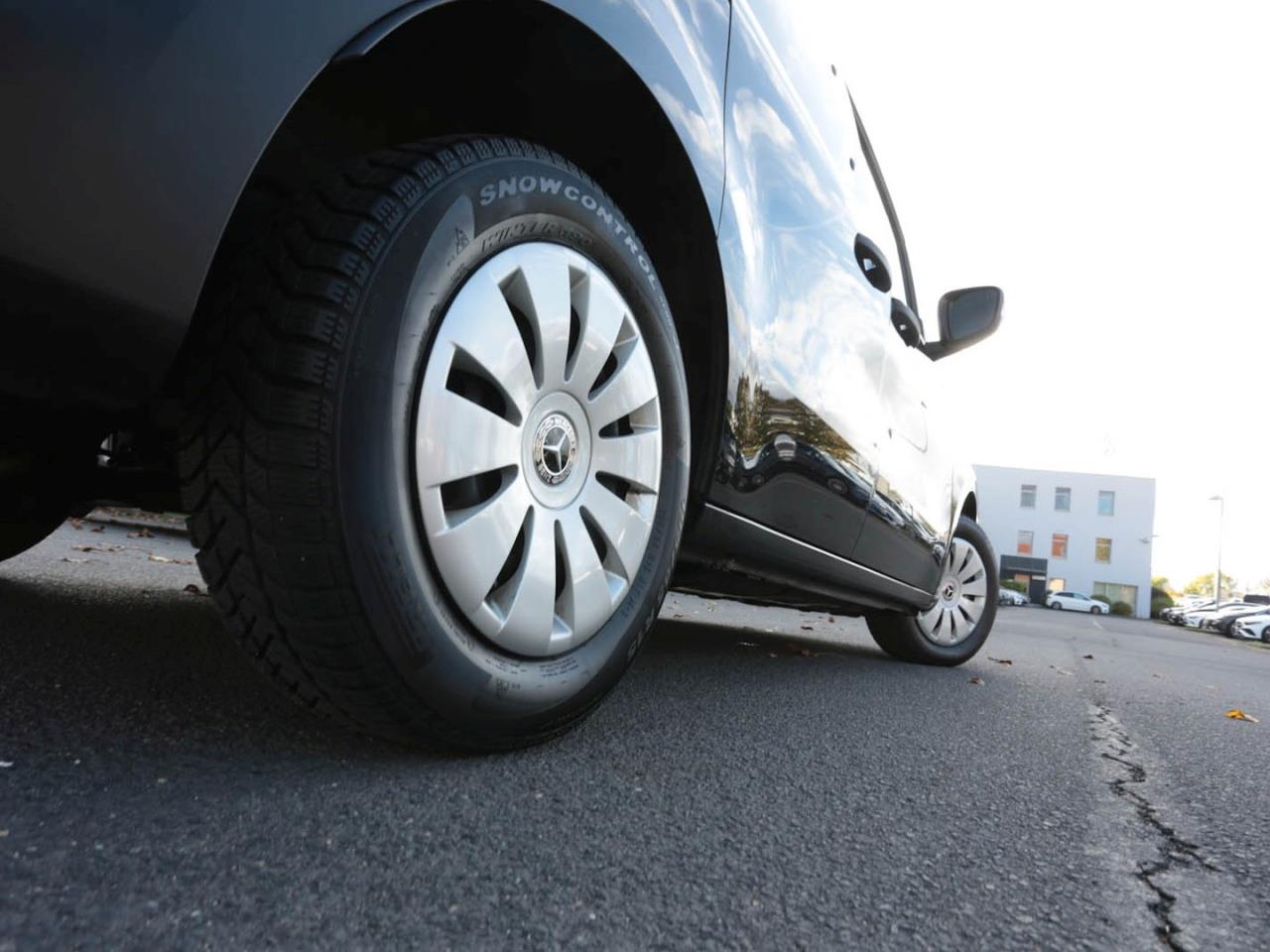 Mercedes-Benz Citan 110 CDI Tourer BASE Standard AHK Navi Klima