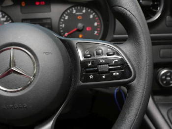 Mercedes-Benz Citan 113 Kasten BASE Standard MBUX Park-Paket