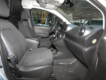 Mercedes-Benz Citan 113 Kasten BASE Standard MBUX Park-Paket