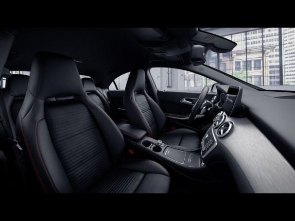 Mercedes-Benz CLA 200 Coupé AMG Kamera Ambiente Tempomat LED Mercedes-Benz CLA 200 Coupé AMG Kamera Ambiente Tempomat LED