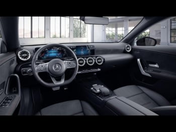 Mercedes-Benz CLA 180 Coupé AMG MBUX Navi-Prem Spiegel-Paket