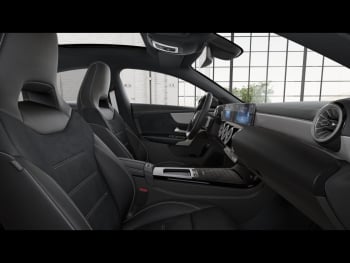 Mercedes-Benz CLA 180 Coupé AMG Night Panorama Kamera SpiegelP