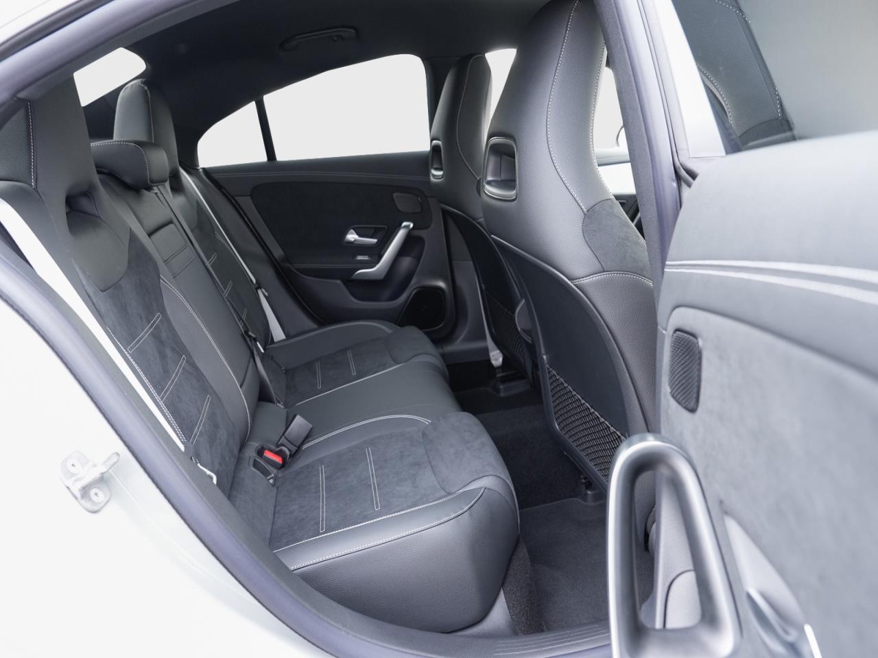 Mercedes-Benz CLA 180 Coupé AMG Night Distronic Kamera Keyless