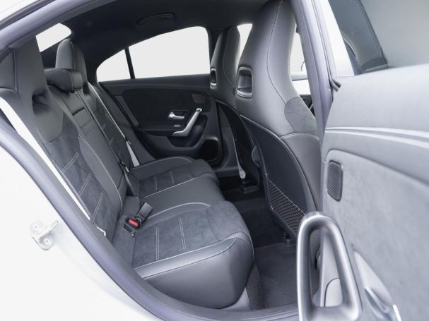 Mercedes-Benz CLA 180 Coupé AMG Night Distronic Kamera Keyless