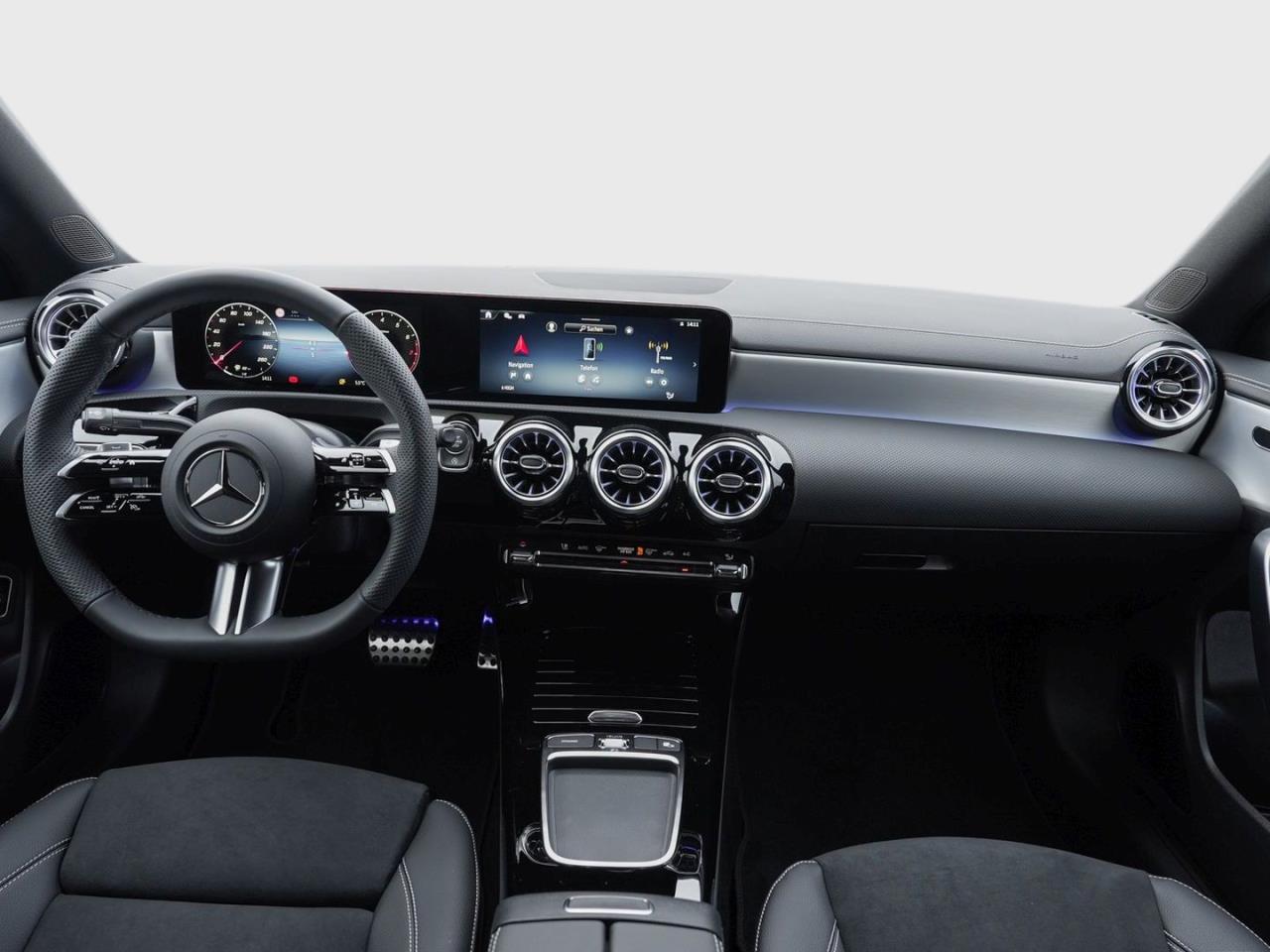 Mercedes-Benz CLA 180 Coupé AMG Night Distronic Kamera Keyless