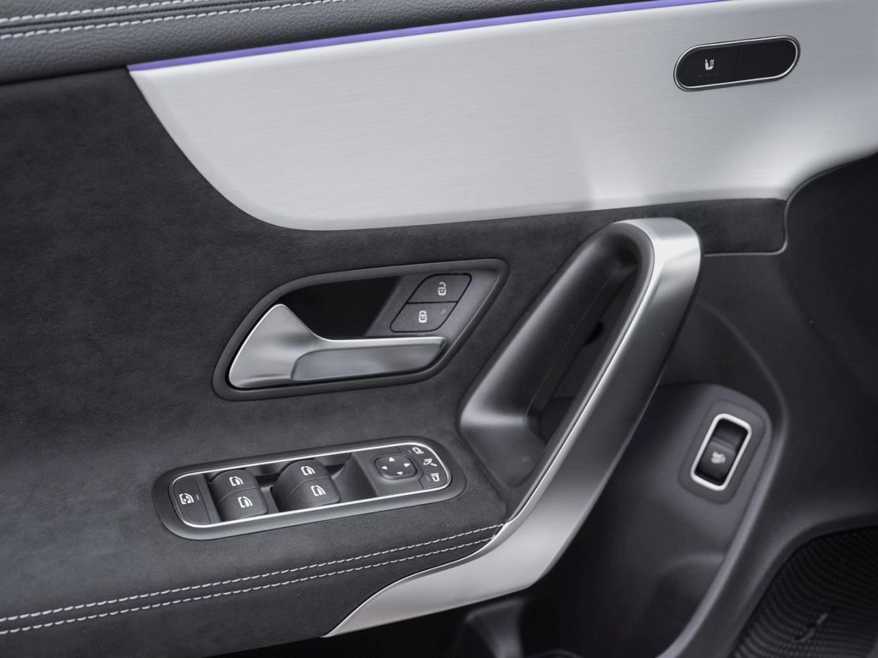 Mercedes-Benz CLA 180 Coupé AMG Night Distronic Kamera Keyless