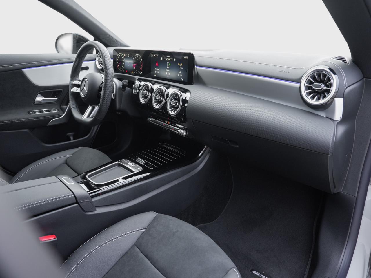 Mercedes-Benz CLA 180 Coupé AMG Night Distronic Kamera Keyless