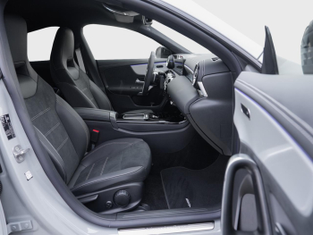 Mercedes-Benz CLA 180 Coupé AMG Night Distronic Kamera Keyless