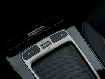 Mercedes-Benz CLA 180 Coupé AMG Night Kamera Distronic AHK