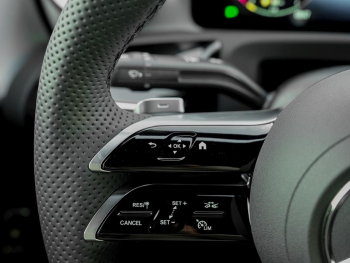 Mercedes-Benz CLA 180 Coupé AMG Night Kamera Distronic AHK