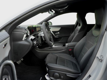 Mercedes-Benz CLA 180 Coupé AMG Night Kamera Distronic AHK