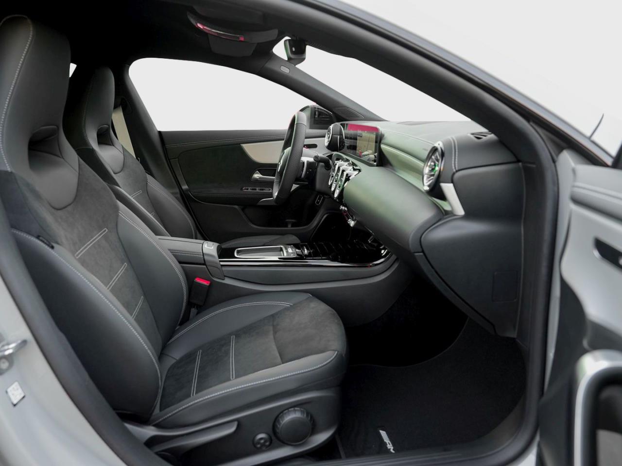 Mercedes-Benz CLA 180 Coupé AMG Night Kamera Distronic AHK