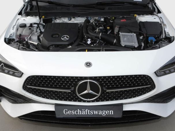 Mercedes-Benz CLA 180 Coupé AMG Night MBUXNavi-Prem. Distronic Mercedes-Benz CLA 180 Coupé AMG Night MBUXNavi-Prem. Distronic