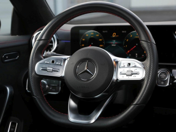Mercedes-Benz CLA 200 Coupé AMG Night MBUXNavi+ Panorama Kamera