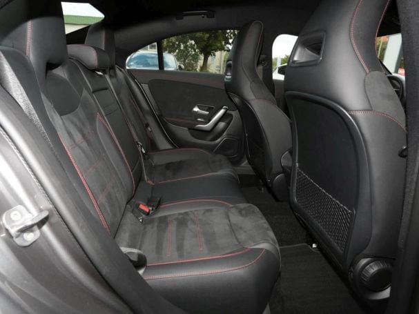 Mercedes-Benz CLA 200 Coupé AMG MBUX Navi Kamera Lenkradhzg Mercedes-Benz CLA 200 Coupé AMG MBUX Navi Kamera Lenkradhzg