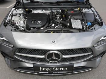 Mercedes-Benz CLA 200 Coupé AMG MBUX Navi Kamera Lenkradhzg