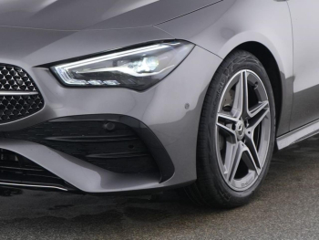 Mercedes-Benz CLA 200 Coupé AMG MBUX Navi Kamera Lenkradhzg