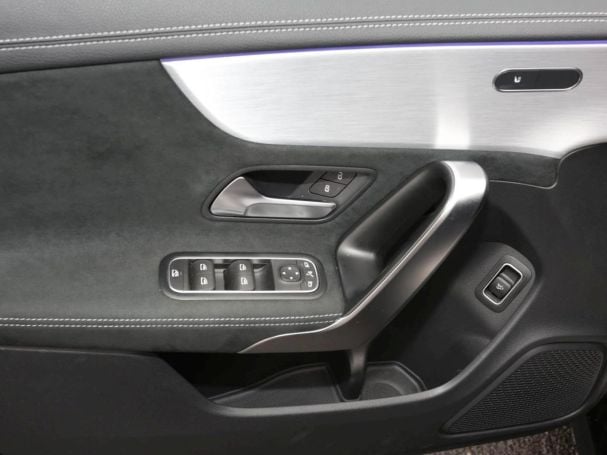 Mercedes-Benz CLA 200 Coupé AMG Night EDITION2020 Panorama