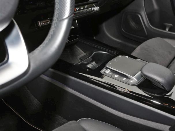 Mercedes-Benz CLA 200 Coupé AMG Night EDITION2020 Panorama