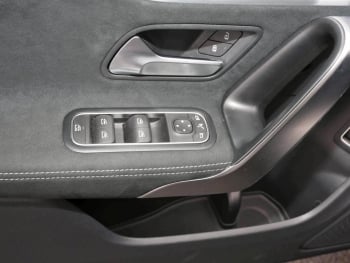 Mercedes-Benz CLA 200 Coupé AMG Night EDITION2020 Panorama