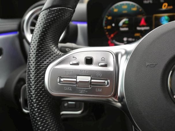 Mercedes-Benz CLA 200 Coupé AMG Night EDITION2020 Panorama