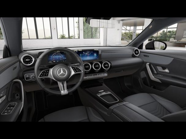 Mercedes-Benz CLA 200 Coupé Progressive Distronic Kamera