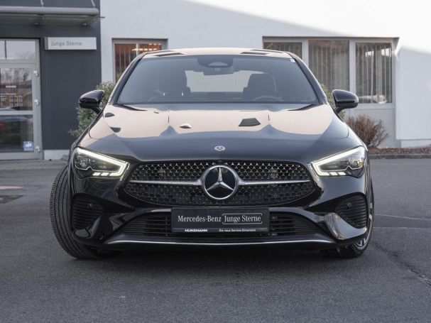 Mercedes-Benz CLA 200 Coupé Progressive Distronic Kamera